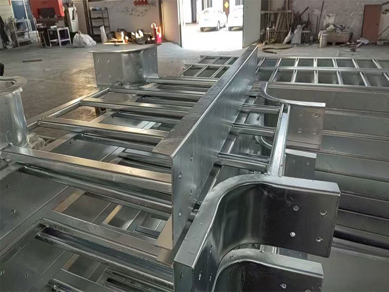 GI ladder cable tray material grade comparison hot-dip galvanized vs pre-galvanized