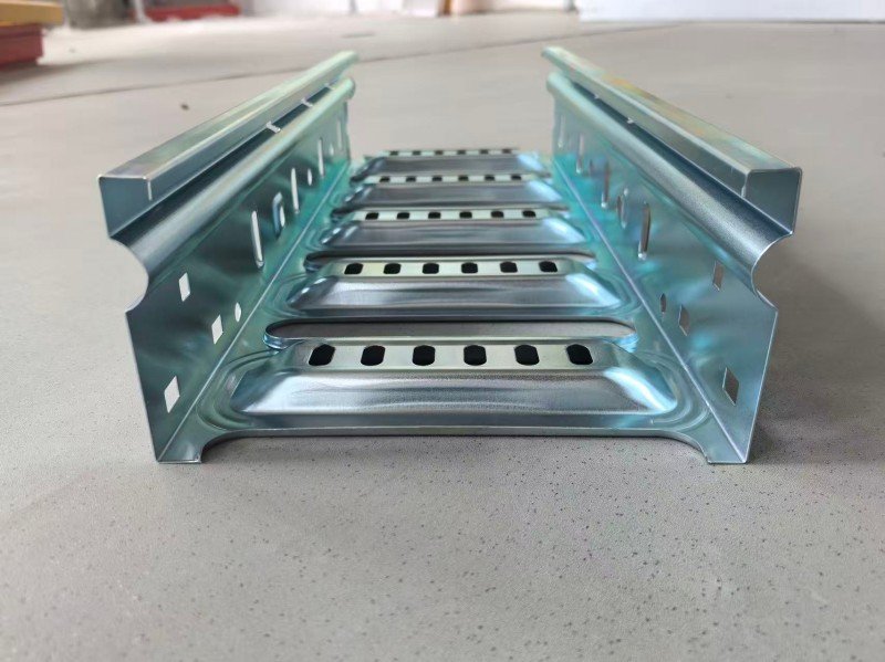 Supplier QC Reliability Reliable cable tray supplier with consistent QC and on-time lead times (ID#5)