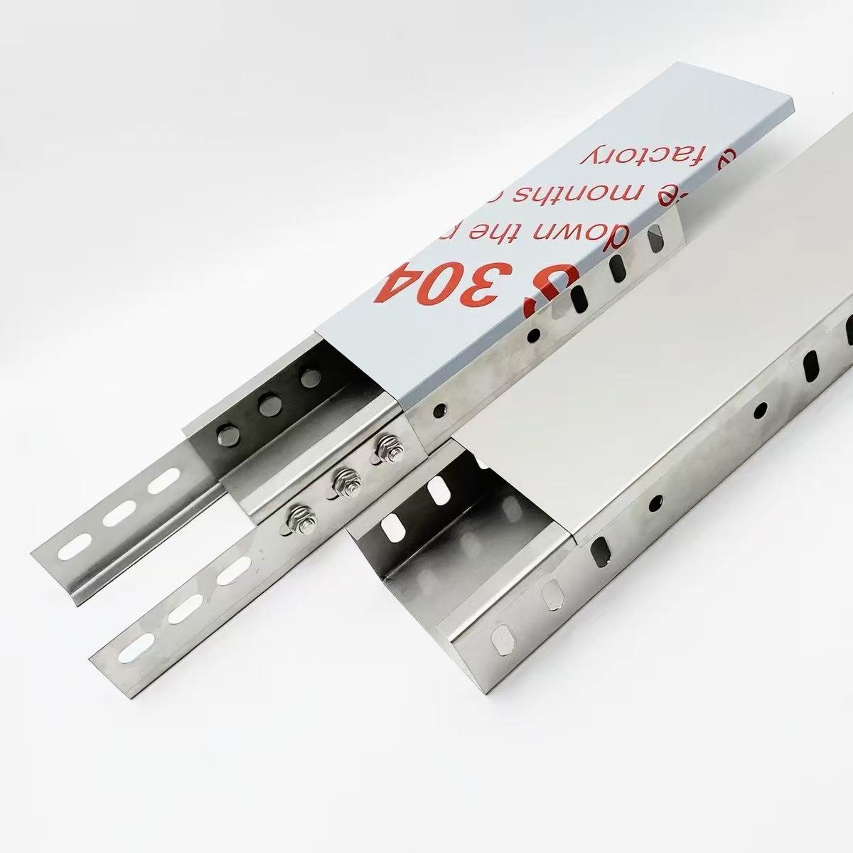 Overview of stainless steel 304 cable trunking construction and key defining features (ID#1)